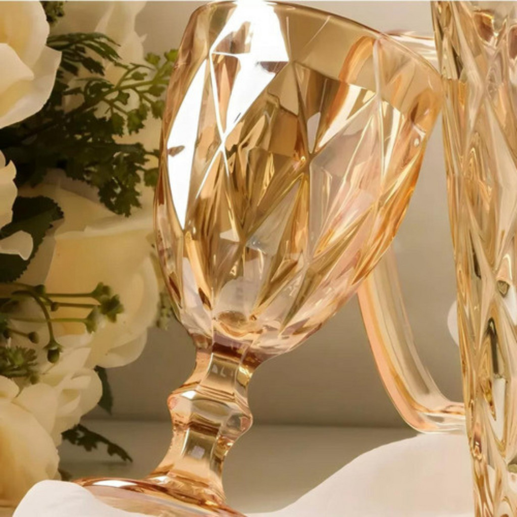 Jogo de 6 Taças de Vidro Diamond Transparente Ambar Furta Cor Verde Azul Fume Bico De Jaca 330ml